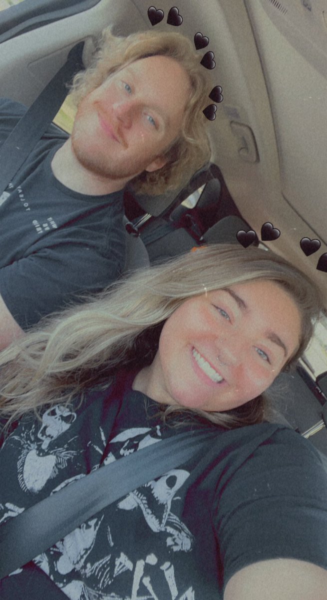synzz_xo's tweet photo. Orlando bound!!! 💜 #HCSOrlando22 #godlo #sBGNation @Godlo__ https://t.co/S7JzdVJHsC