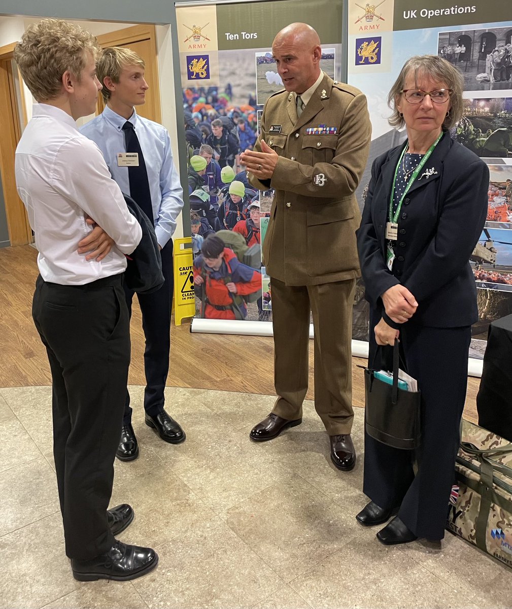 Mrs Edwards tweet media