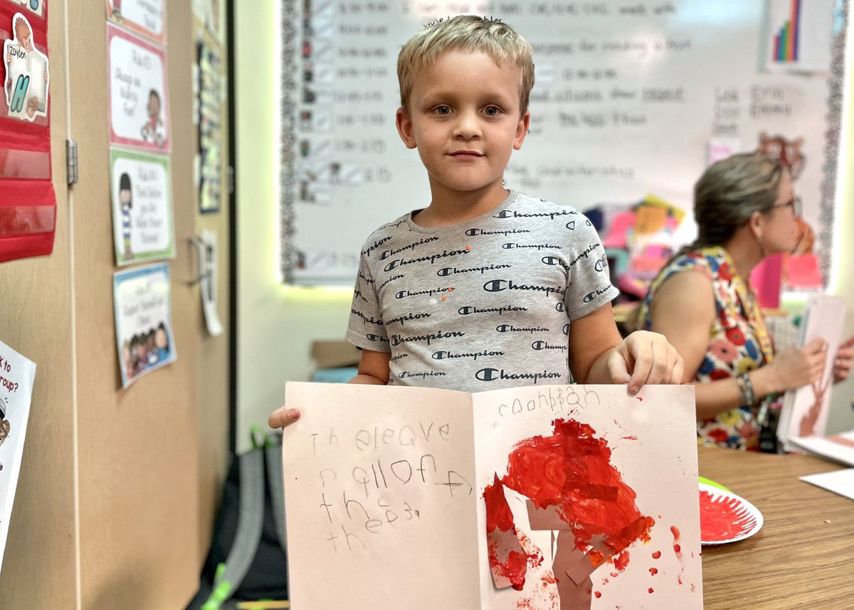 It’s the first day of fall, y’all! 🍂Students in Ms. Stevens class <a href="/TheissKISD/">Theiss Elementary</a> are identifying and observing characteristics of the season!