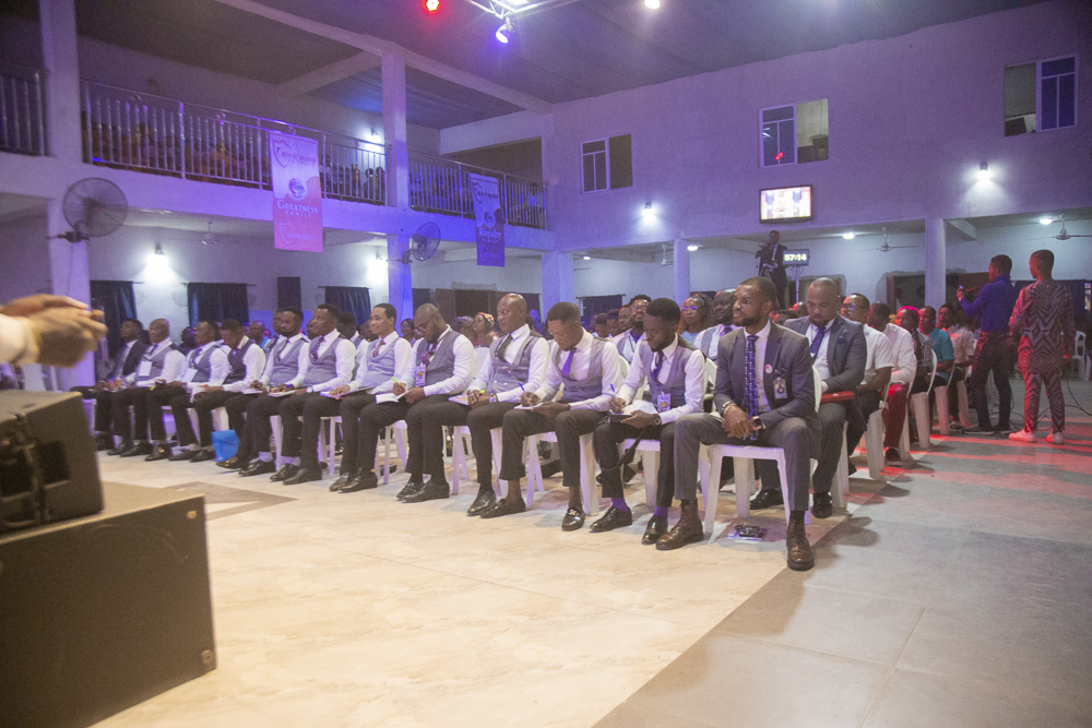 gigcglobal's tweet image. It is one thing to rise above but it is another thing to stay there. It is not enough to rise to the top, God wants us to stay there.

Preacher: Rev. David Abidoye 
Message Title: Power To Stay Above 
Scripture: Deut. 28:13

#MVC2022 #AboveOnly #GIGCService #GloryWorld