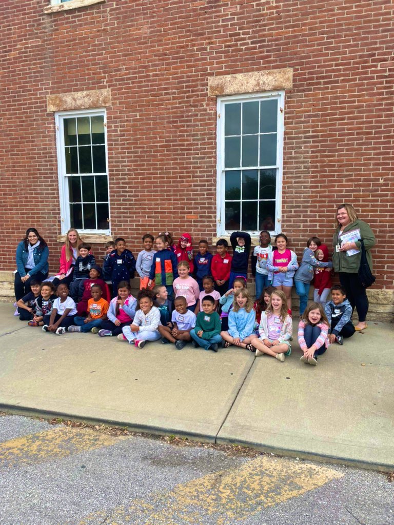 We had so much fun visiting the 1859 Marshal Home and Museum! We got to experience and learn so many new things. The kids are learning to compare past and present. The jail cell picture is my favorite! #ISD #ISDfirst #Glendale