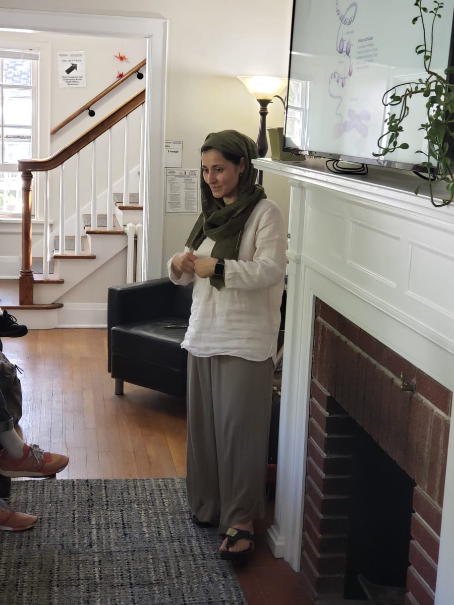 Humaira_Gowher's tweet photo. @PurdueAAARCC Thanks for inviting me to speak in your “Lunch and Learn” series. It was fun explaining “epigenetics”and our research focus to a non-expert audience. Loved interacting with diverse students in a warm and inclusive environment, lunch and of course the veg garden. ♥️ https://t.co/IAegBqyRIw