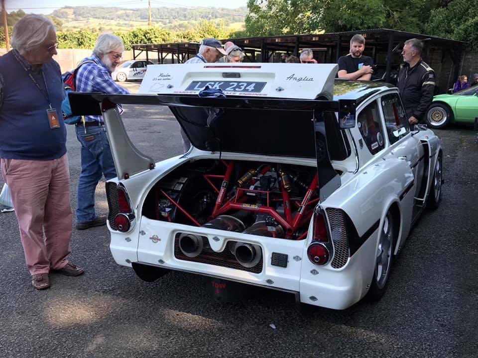I’m sure there should be a tartan picnic blanket in there?#Ford #classiccar #Anglia #OldSkool