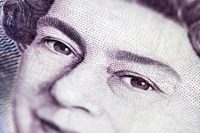 Sure, most people don't have assets anything like those of the Royal Family. But we can learn from the careful preparation for the Queen's death. FransenFinancial.advisor.news/what-queen-eli…