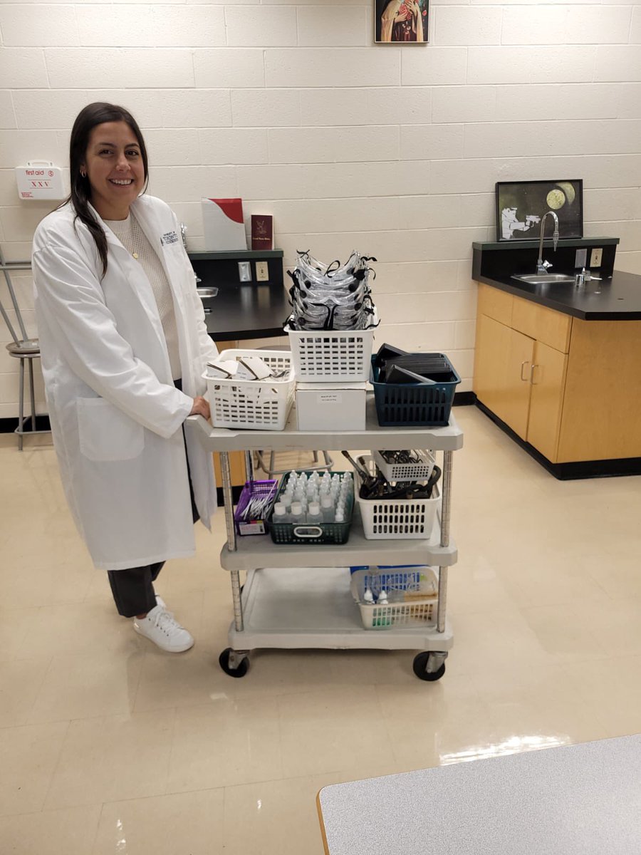 Super science in progress at STL! Getting ready to study spectroscopy in Grade 11 AP chemistry! ⚛️ <a href="/STLStudentGov/">STL Official</a>