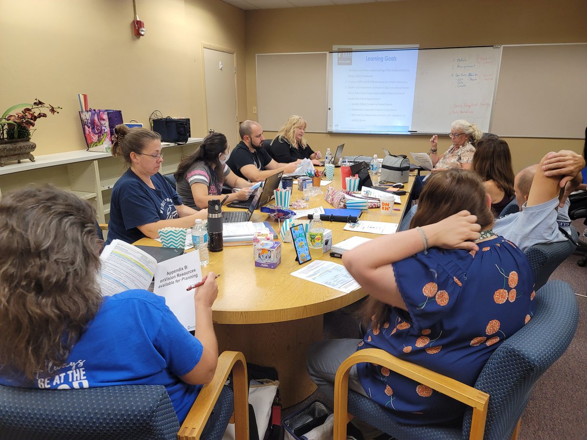 BrowardMath's tweet photo. Thank you @GlenPrincipal for the invitation to work with your math teachers on lesson planning with the new instructuonal materials! #LearningTogetherGrowingTogether #KnowBetterDoBetter @segarrac @gbarmoha @evans_ame Danielle https://t.co/gSJ8tWeIPu