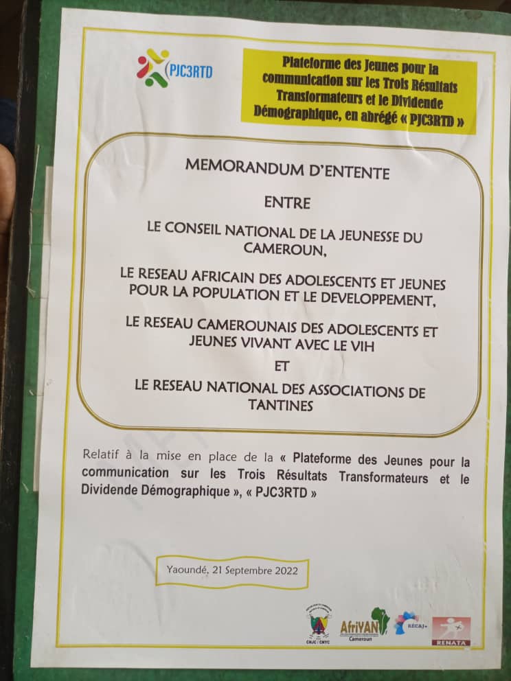 AfriYAN_Camer's tweet photo. La CCC en vu d'accélérer l'atteinte des #3Zeros & le #DivDem au 🇨🇲 franchit 1 nouveau cap avec la signature du MOU entre les réseaux de jeunesses @AfriYAN_Camer, #CNJC,#RECAJ+ & #RENATA.Ss l'encadrement institutionnel & technik du #Minjec & de @UNFPACameroon.
#PutYoungPeopleFirst https://t.co/CP7EtDaqFc