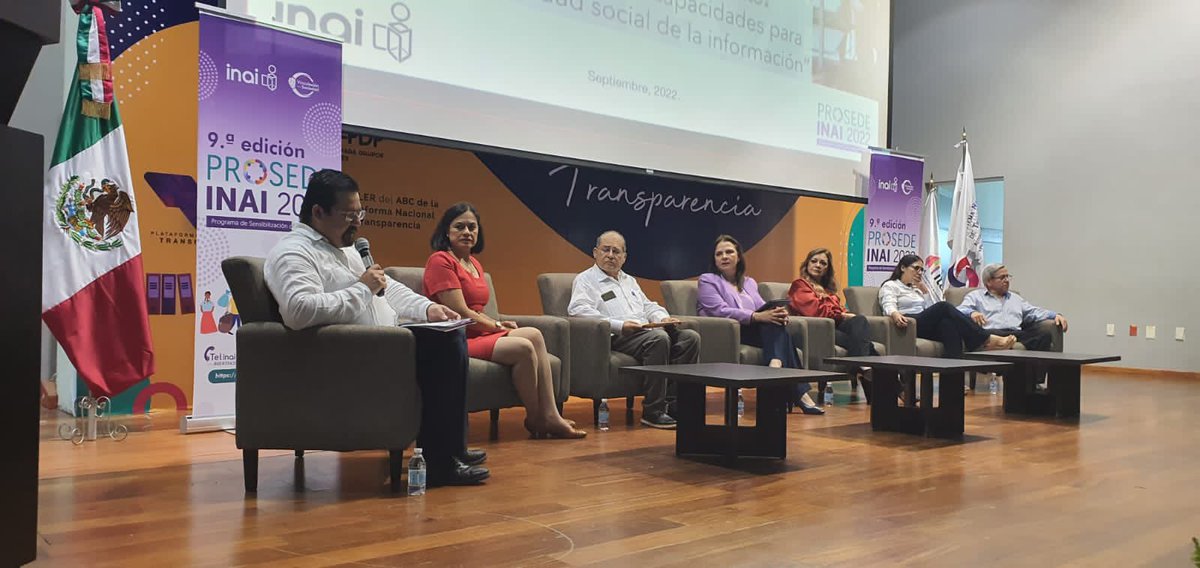 MaTeresaTrevino's tweet photo. Mi reconocimiento al Pleno del @itaiptabasco por la exitosa celebración de las Jornadas por la Transparencia #Tabasco en la @UJAT.

Un placer coincidir con mis compañeros Comisionados del Sistema Nacional de Transparencia @CONAIP_SNT. https://t.co/mdLUTKMOmQ