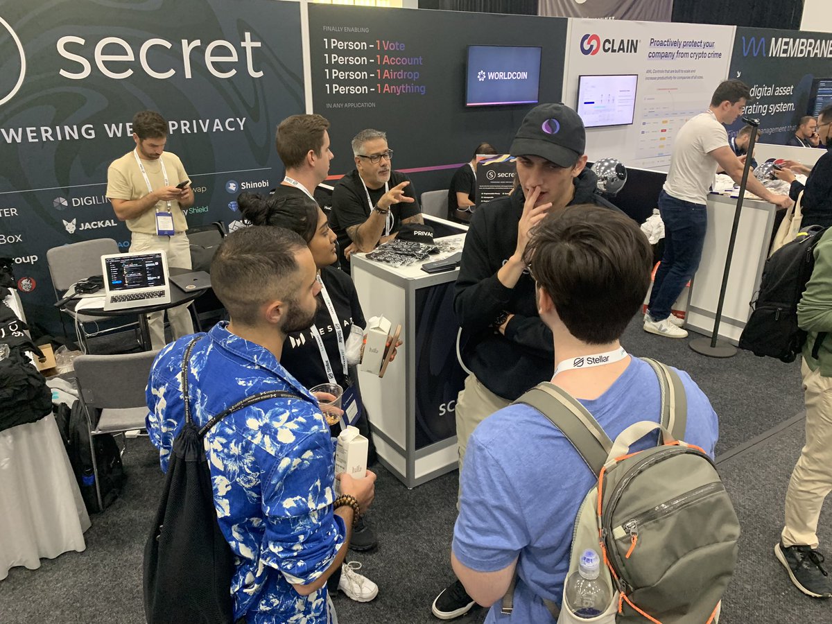 SecretNetwork's tweet photo. Day 2 of #Mainnet2022 is winding down, but we’re just getting started 💪

We still have two big days to go until we bid farewell to NYC, and head to #Cosmoverse in Colombia.

How are you enjoying the conference so far? Let us know!

$SCRT #MainnetSCRT #CosmoverseSCRT https://t.co/eiobBaqM9R