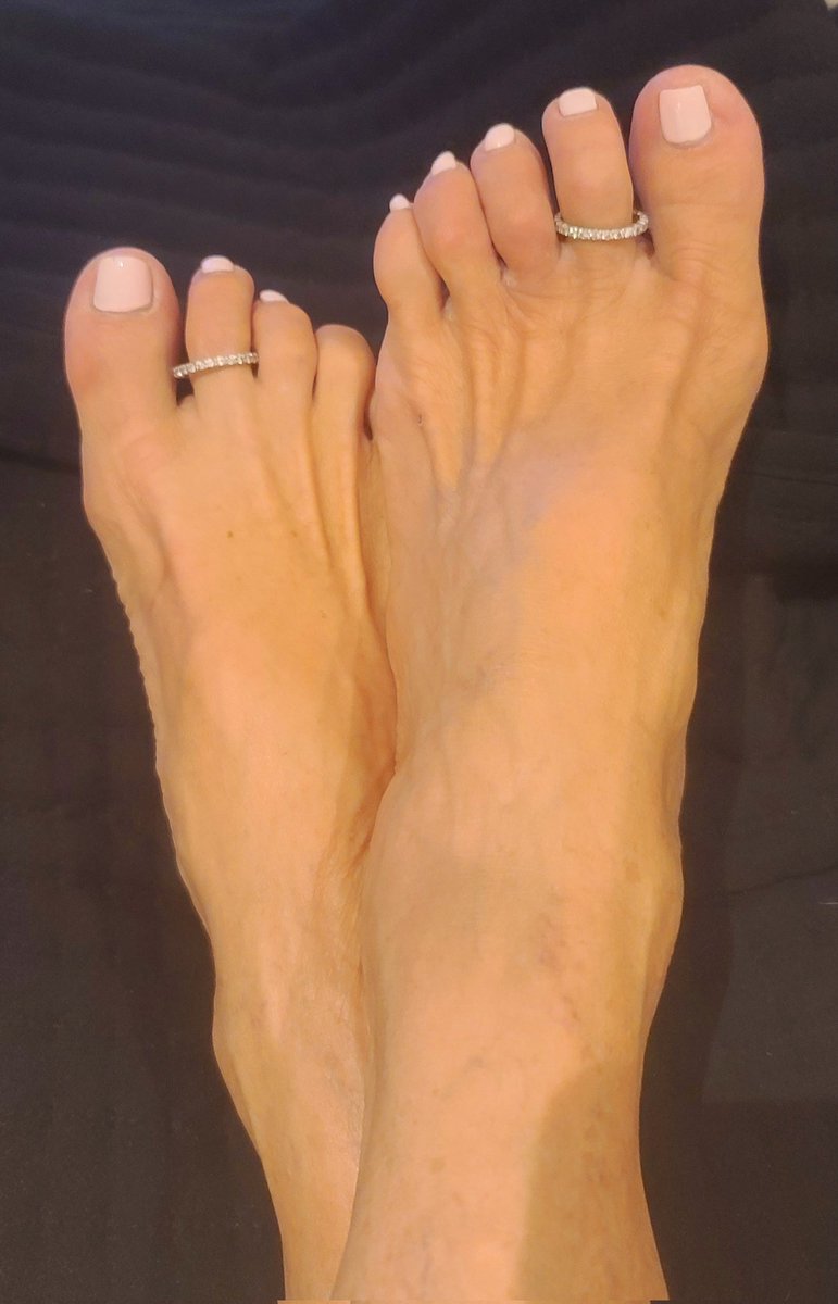 RitaDaniels69's tweet photo. Freshly taken just for you. https://t.co/wYU6DlS626