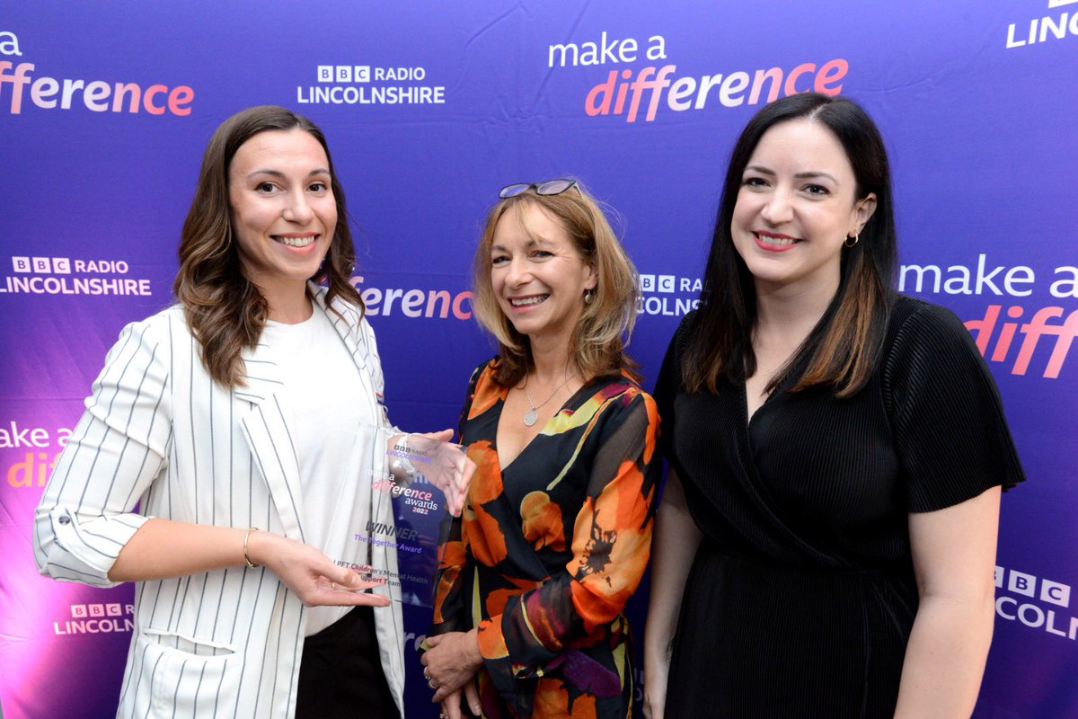 BBCRadioLincs's tweet photo. Our final award of the night is the Together Award - and it's @LPFTNHS children's mental health support team who are the winners.
#BBCMakeADifference
📻Hear more on Friday's Breakfast Show - listen live 6-10am or catch-up later here:
https://t.co/h3T8Z7aB8y https://t.co/QtewDFSZ7d