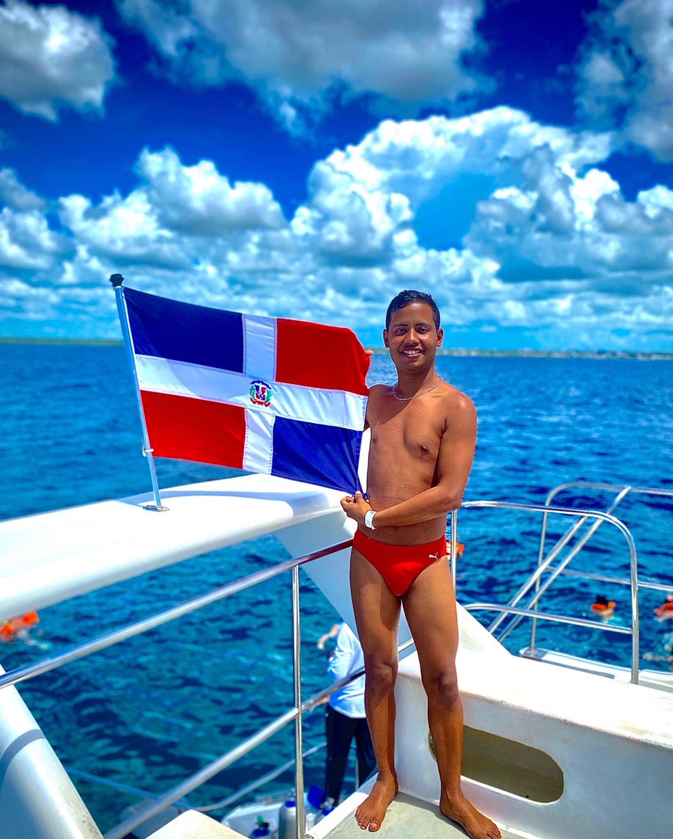 Carlitos   tweet media