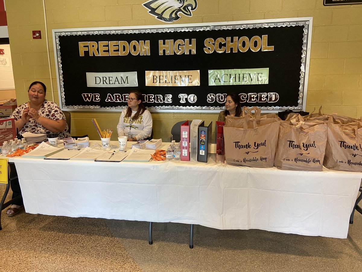 We are here from 4-6 for Thriving Thursdays. We are offering technology assistance, ParentVUE, access to a school counselors and community resources. Bags of food available. #EaglesSoar