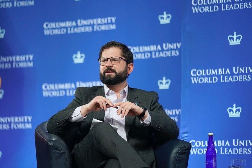 Archivo20222026's tweet photo. Para discutir sobre realidades políticas, económicas y sociales, hoy el Presidente @gabrielboric participó del #WorldLeadersForum de la Universidad de @Columbia, “The New Chilean Politics and its Regional Implications”. https://t.co/uxWkbFH9A8