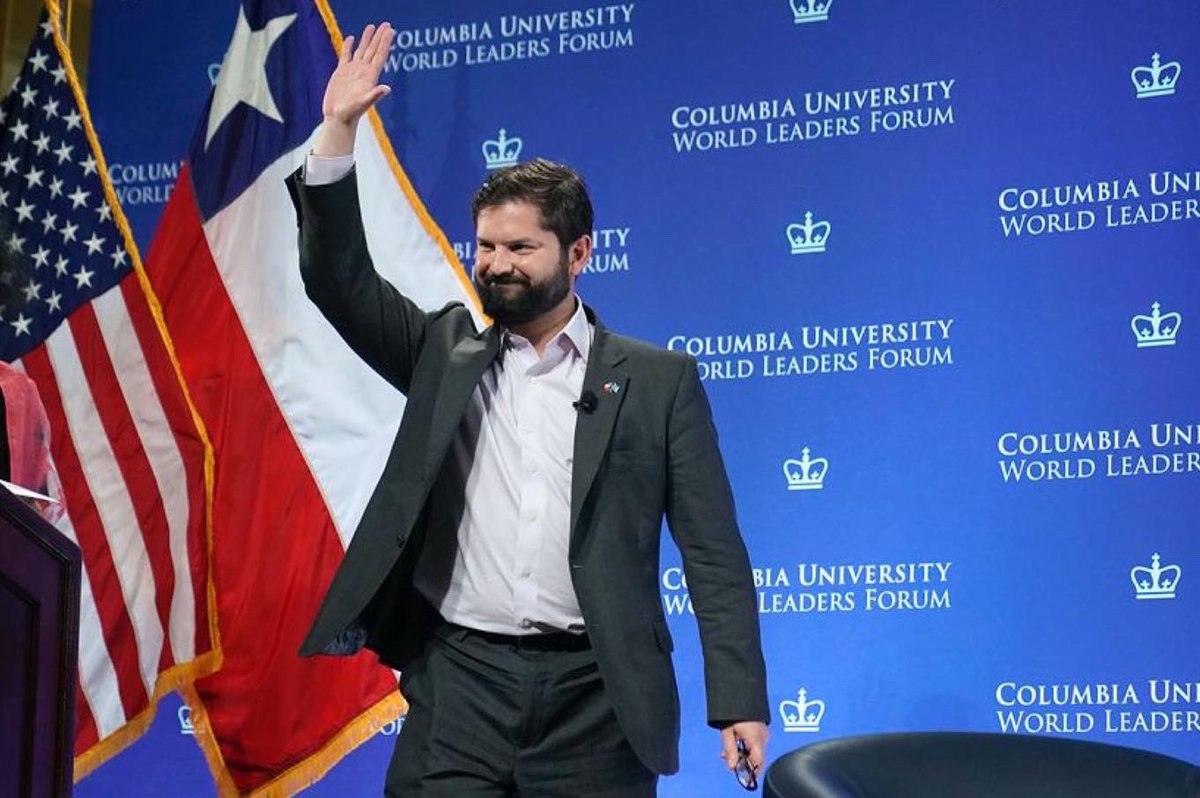 Archivo20222026's tweet photo. Para discutir sobre realidades políticas, económicas y sociales, hoy el Presidente @gabrielboric participó del #WorldLeadersForum de la Universidad de @Columbia, “The New Chilean Politics and its Regional Implications”. https://t.co/uxWkbFH9A8