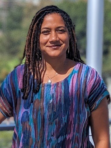 DOCNYCfest's tweet photo. The 2022 Leading Light Award, honoring an individual making a critical contribution to documentary in a role other than as a filmmaker, will go to @SonyaChildress, co-director of COLOR CONGRESS, who has played a key role in pushing for greater equity and transparency in the field https://t.co/2kwRnqHiSa