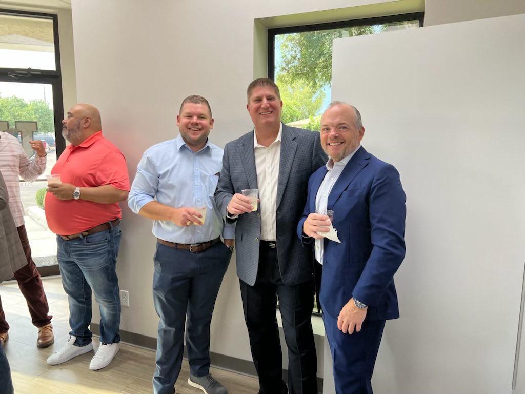 iscential's tweet photo. Celebrating Devin! #iscentialculture https://t.co/Oh9ixWhaKI