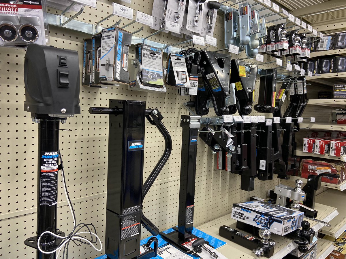 devenmay's tweet photo. 1st timer  @HarborFreight today. #HarborFreightIsMagic https://t.co/FIar1OtZSh