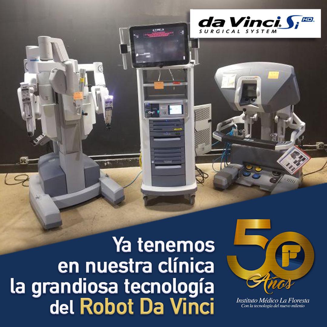 IMLAFLORESTA's tweet photo. Nos complace informarles 🗣️, que ya tenemos la maravillosa tecnología del #RobotDaVinci. Un equipo de cirugía robótica que puede utilizarse para realizar distintos procedimientos quirúrgicos, como cirugía de próstata, renal, bariátrica, ginecológica y algunas cirugías generales. https://t.co/kD0B6JBrKO