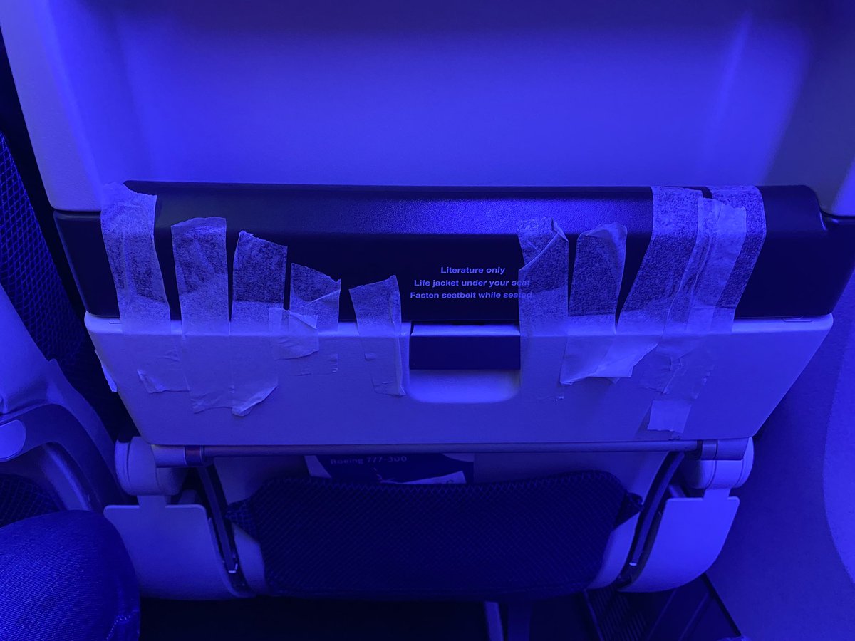 njon80's tweet photo. @British_Airways I’ve just purchased these seats at £67 each only to find I can’t use my tray table. How am I supposed to work? https://t.co/mbJbzTRLoP