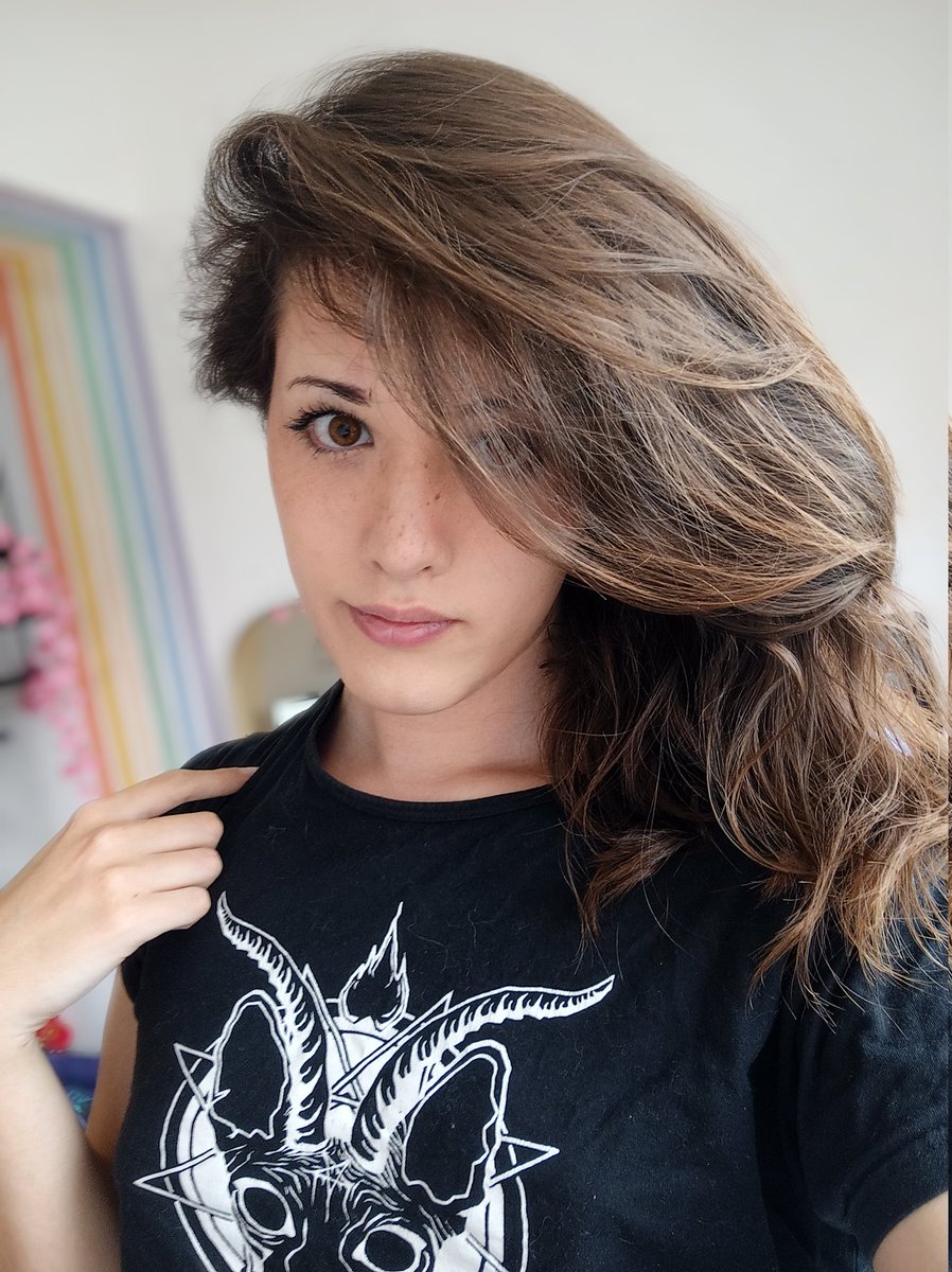 Nyx 🖤🏳️‍⚧️ - Commissions Open tweet media