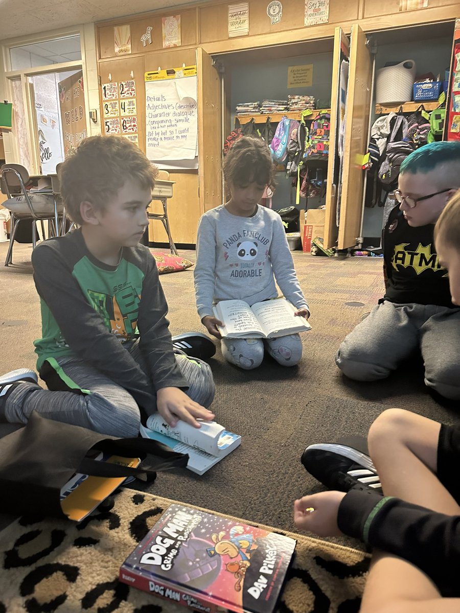 WooMrsWilson's tweet photo. The students did a partner talk discussing their books today. They were so engaged and on topic! It was awesome to listen to them talk about the books they’ve been reading. #MyOhioClassroom #3rdGrade #ReadingWorkshop https://t.co/wgLDjlXcrx