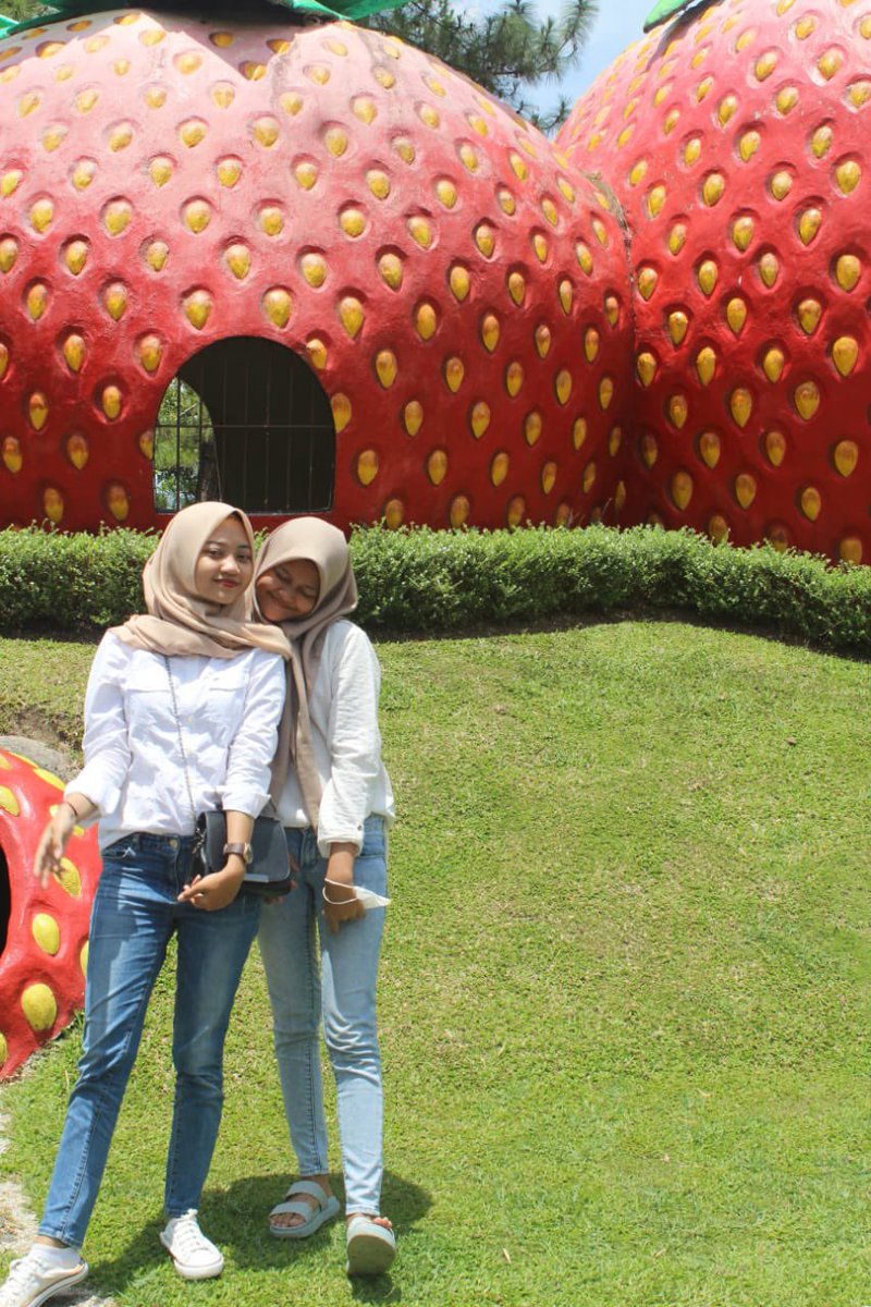 oktaffxx's tweet photo. with adek yg judes bgttt https://t.co/EYplQuzsm8