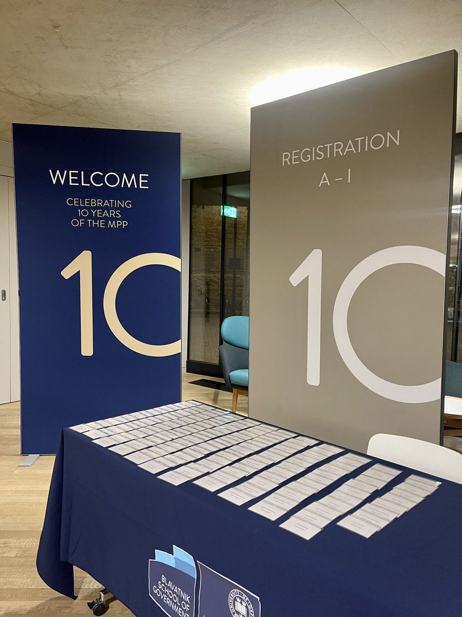 daisygrieve's tweet photo. All set up and ready to welcome back nearly 400 alumni to @BlavatnikSchool tomorrow! #MPP10 https://t.co/TSdmU2zTML