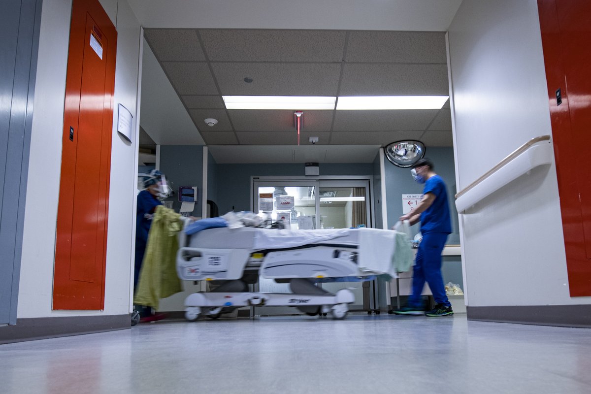 It’s shaping up to be a difficult evening/weekend for our Emergency Department, Urgent Care &amp; other areas across our KGH &amp; HDH sites. We continue to experience staff shortages, which combined with staff sick calls &amp; very high patient volumes is resulting in longer wait-times🧵