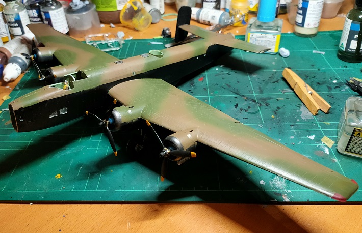WartsNAllModels's tweet photo. Going live on https://t.co/cqPPEWXFpY in 30 minutes (9.30am ACST, 5pm PST) #completing the #Ju88 and #spitfire, and #finalising the #halifax before #decaling. Pop past and chat! #scalemodels #ww2 #aircraft #airfix #Luftwaffe #RAAF #RCAF #airfixmodels #AZModels #art #hobby https://t.co/eFkxhm5XtS