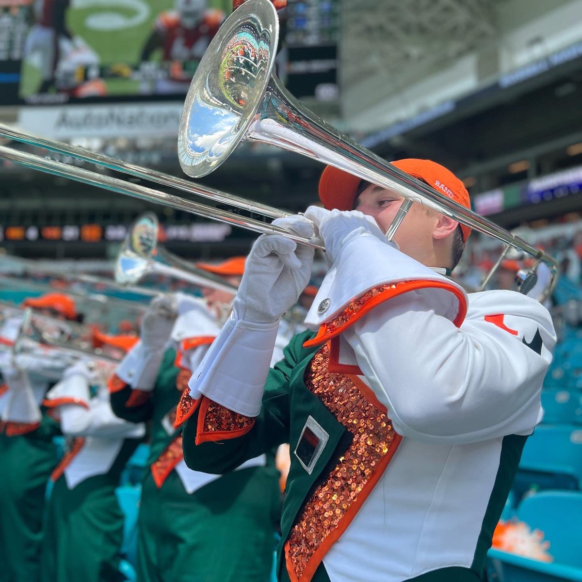 Frost Band of the Hour tweet media