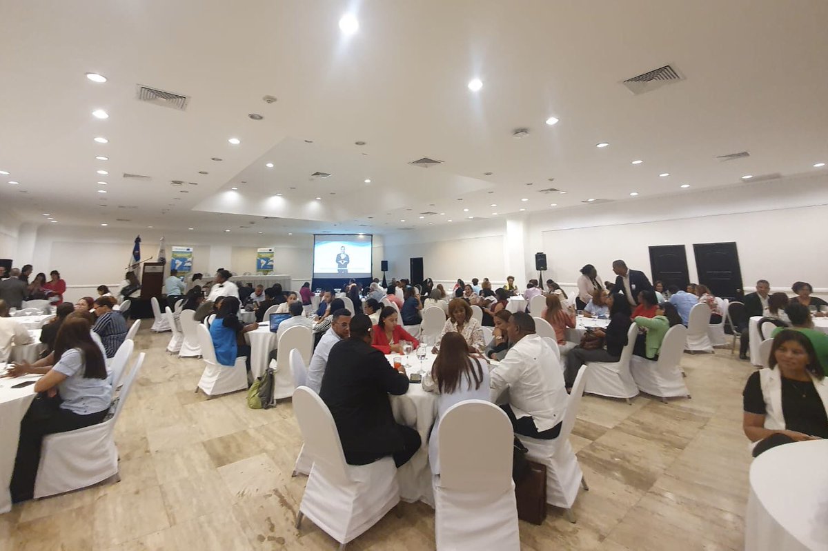 drdianis's tweet photo. Inicia el proyecto que permitirá la Contribución a la alfabetización mediática en el Caribe, que forma parte de la Iniciativa #TriangularCooperación @ADELANTE_UE_ALC, @utpl, @AboicB y Universidad de Cantabria https://t.co/4qgCiHhTr4
