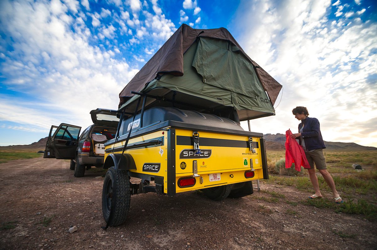 space_trailers's tweet photo. The SPACE Trailer is the sport utility cargo trailer that does everything you do! Haul kayaks, canoes, bikes or rooftop tents! Made in @CityofRedWingMN 

#spacetrailer #spacetrailer #exploremore #FirstDayofFall https://t.co/dYY8oYtpsb