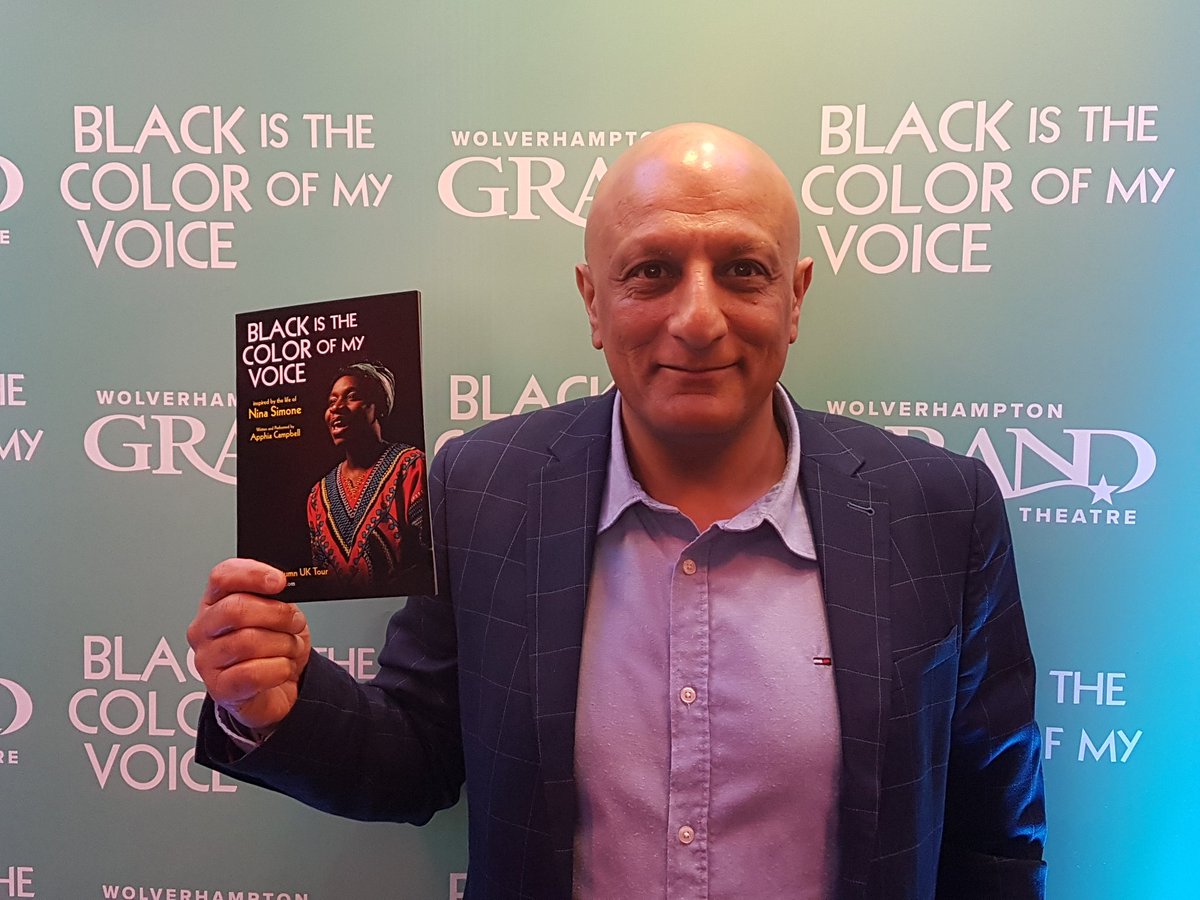 GlobalRamSingh's tweet photo. South Asian Ambassador meeting at Wolverhampton Grand followed by 'Black is the Color of my voice'.
WOW what a brilliant, one woman theatre production by Apphia Campbell.
Inspired by the life of Nina Simone.
#bitcomv #ApphiaCampbell #MLK #OneWomanShow #NinaSimone #WolvesGrand https://t.co/4y4u6Jq7Vi