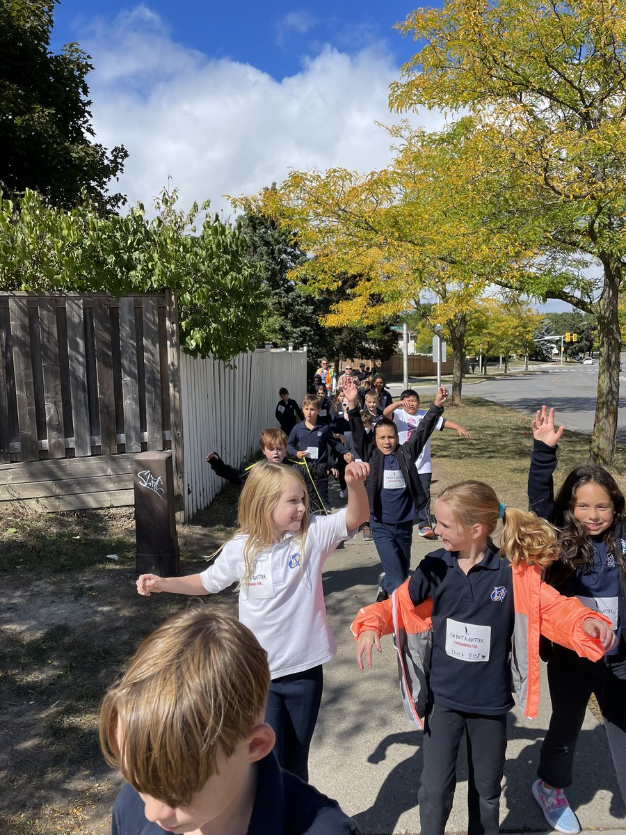 Ms_Banyai's tweet photo. Terry Fox Walk 2022! #tryforterry #TerryFox @OLVMWolverines https://t.co/Lez0QQJXr6