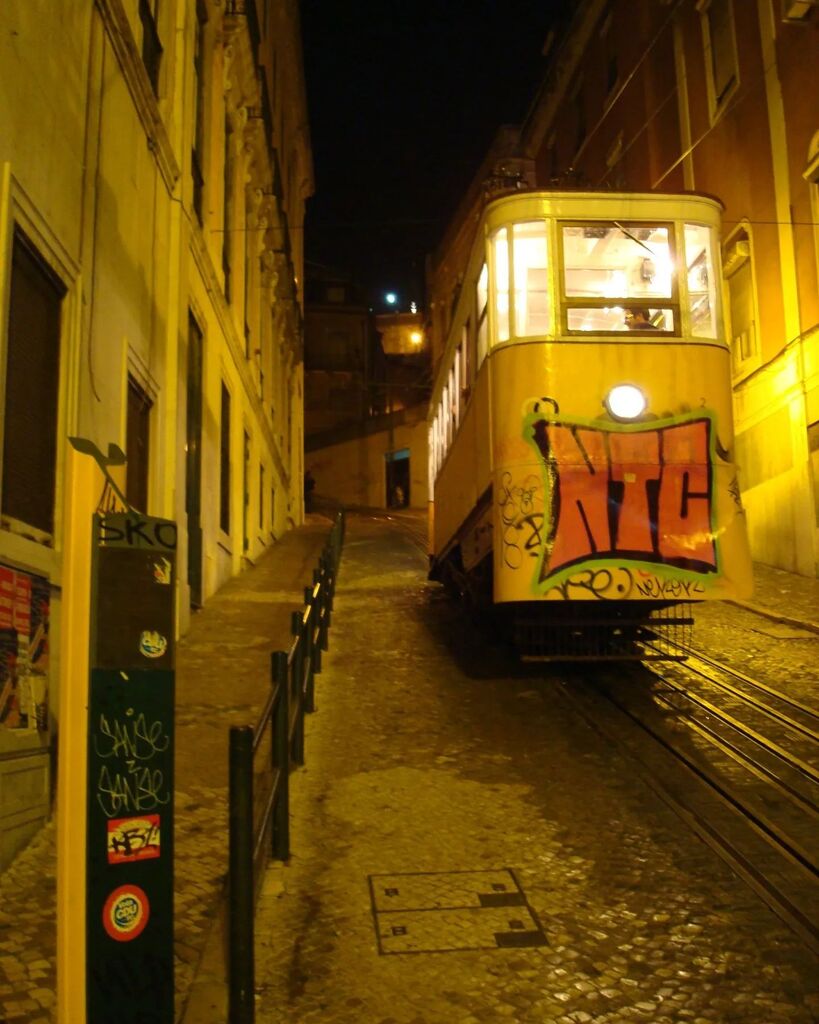 YourHostJ's tweet photo. Lisboa, Portugal ♥️🇵🇹

#lisbon #portugal #lisboa #travel #visitportugal #lisbonne #lisbonlovers #europe #photography #visitlisbon #lisbonportugal #travelphotography #lissabon #lisbona #ig #pt #amar #lisboalive #super #o #photooftheday #porto #art #visitlisboa #travelgram #lo… https://t.co/UiIE3dG3wl