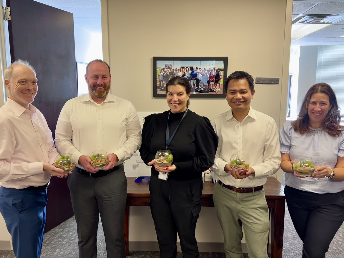 NewYorkStateIG's tweet photo. Yes, you guessed it, it's #TerrariumThursday in the OIG NYC Office.
Maintaining plants is a great way to foster cleaner air indoors and as an added bonus, relieves stress. What a real leaf! Thanks to our building for inviting tenants to a terrarium making workshop. https://t.co/nqch46g0z0