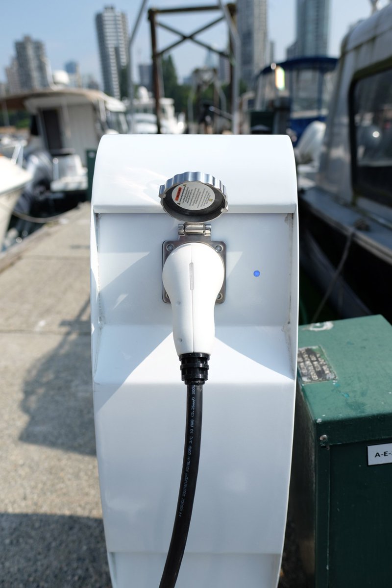 VoltSafe's tweet photo. We're packed up and ready for #Tampa, Florida, where we'll showcase VS Marine at @IBEXShow from Tues, Sept 27 - 29th (Booth 1-207). On Weds at 12pm EST, VoltSafe will take centre-stage at IBEX’s Tech Talk Theater, too.

FULL STORY: https://t.co/YkRWBehZFY

#ibex2022 #ibexshow https://t.co/fVjQh9XfAK