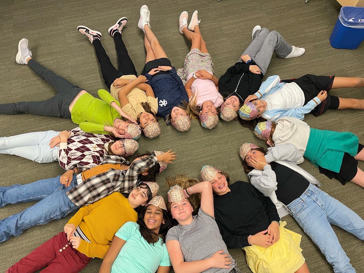 CKMS_Girls's tweet photo. Human Development Class made brain hats and then “put their heads together” for “brainstorming” 🤣😂 Students did have to push through their frustration on this difficult project which builds resiliency. 💪🧠 @ckms_girls @Marie_Schluter @ResiliencyInc https://t.co/MSbCs8zzv3