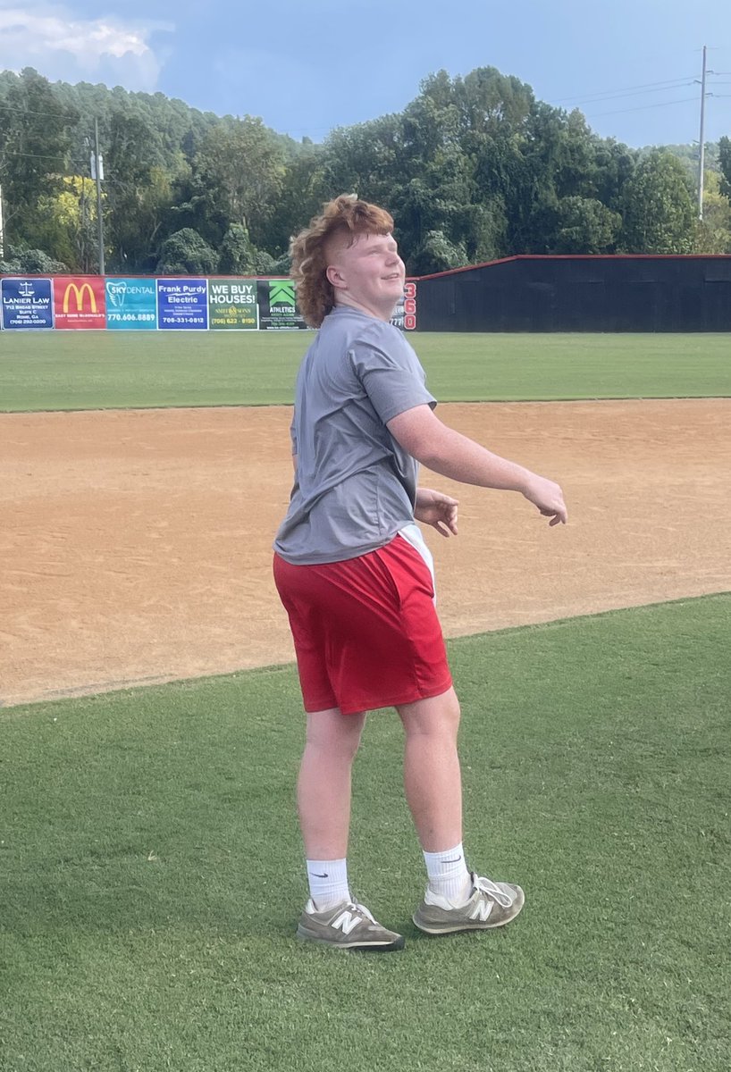 When it’s day 2 of football throws, and your catcher shows up with the QB towel … QB1 on his fantasy team. 
#REDline🐉⚾️ 
<a href="/Huntergodfrey8/">Hunter godfrey</a> <a href="/br9wn/">Chad Brown</a> <a href="/riley_forson/">Riley Forson</a> <a href="/Jakolbigriffin_/">Ja’Kolbi Griffin🚀⚾️</a>