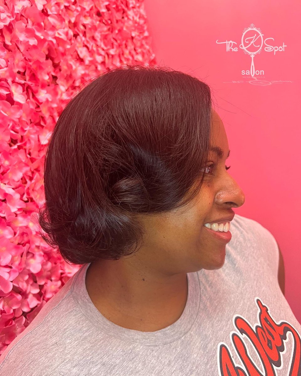 TheKSpot_'s tweet photo. 🌸Pretty Silk Press✨
Want this look? Book your appointment today at The K Spot!🌸

#hairstylist #dmvhairstylist #baltimorehairstylist #silkpressmasters #silkpressqueen #baltimoresilkpress #naturalhairstylist #blowouts #protectivestyling #marylandhairstylist https://t.co/26gdDQMrrE