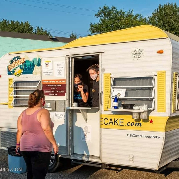 MPCheesecake's tweet photo. It's Thurs Food Truck Night! 1 of the best events in the Twin Cities. We were voted 'Best Place for Food Trucks' in MN for this reason! It would mean a lot to me if you came tonight and supported! Plus: Soul Lao-YUM! And live music!4:30-7:30p 9/22
Info:
https://t.co/RiSOZmX8Wb https://t.co/xNLULWdufi