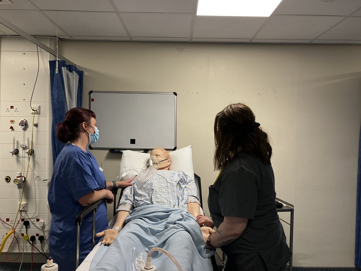 Recognition and management of the sick patient. 2 courses running simultaneously with 2 days of skills, workstations, sick patient scenarios and a whole lot of learning. #RMSP