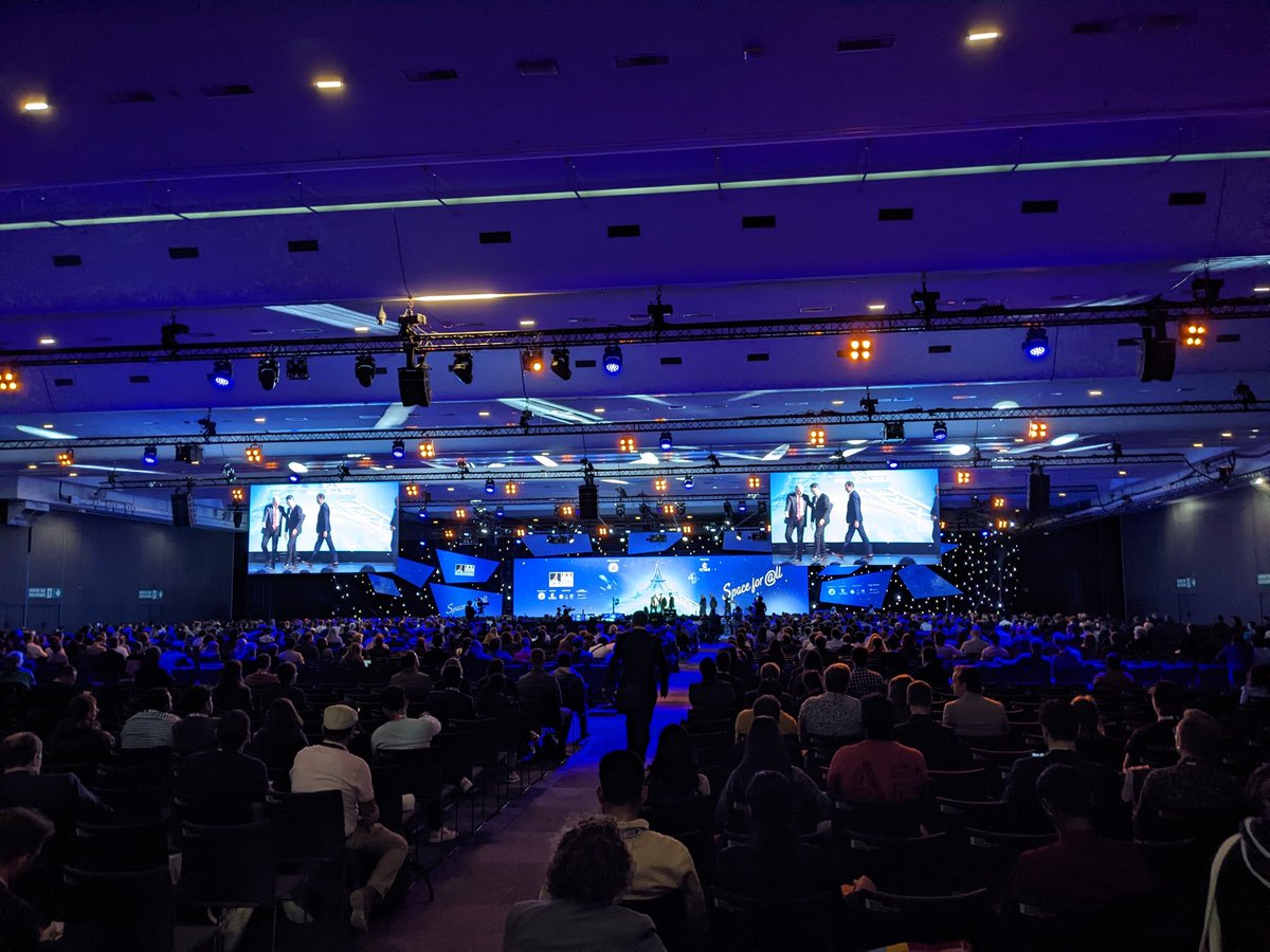 SpottedAtIAC tweet media