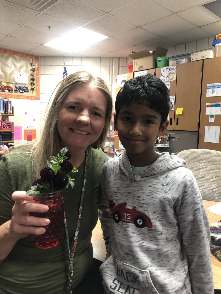 Such a wonderful surprise of flowers from a student today! 🌻 <a href="/MPSAldrich/">Aldrich Elementary</a>