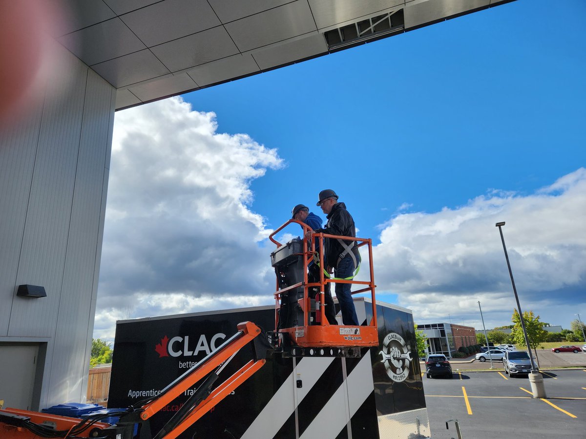pro_techwater's tweet photo. Another great bootcamp @clac.
More #newworkers getting into the #Trades. This group is completing their MEWP training at the @clac Cambridge Member Centre. Great programs. #safetytrainingsaveslives
@MonteMcNaughton @toolsinthetrade @LadyTymosko @supportONyouth @ConstructionOn4 https://t.co/LlXAcHOda5