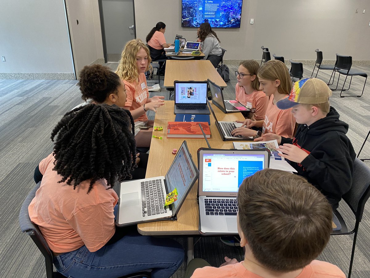 So proud of the #IWMSJCREW they had their game faces on today at the middle school media workshop. Deepest gratitude to <a href="/tlovejournalism/">Tucker Love</a> and everyone who worked so hard to make today happen. <a href="/theSMSD/">SM School District</a>