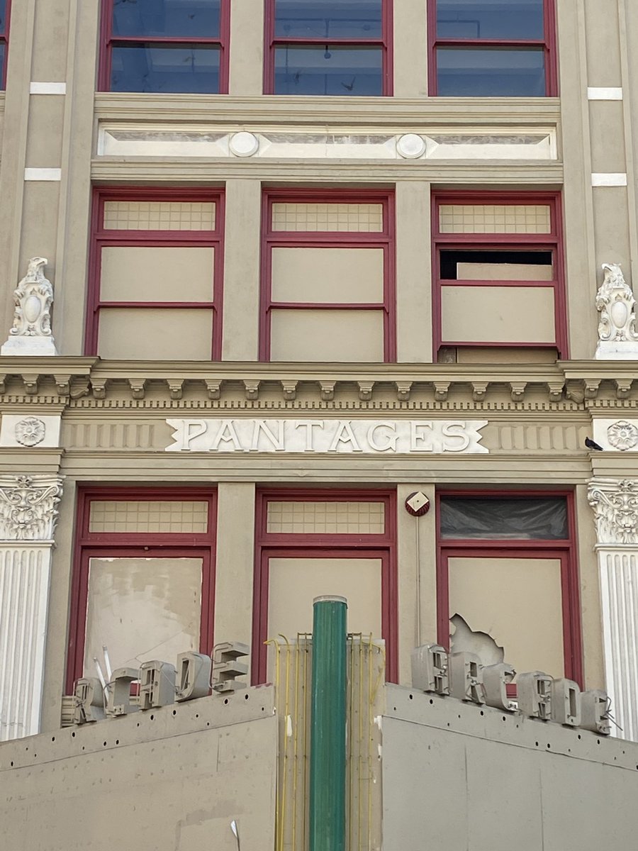 LAWalkingTours's tweet photo. The first Pantages Theatre in LA opened in 1910 on Broadway. The sign was recently cleaned and the building has been touched up! 

Learn more about the Pantages and LA theatre history on our Downtown Architecture and Old &amp; New Downtown LA tours! #DTLA #DowntownLA https://t.co/jIrj2CgwzB