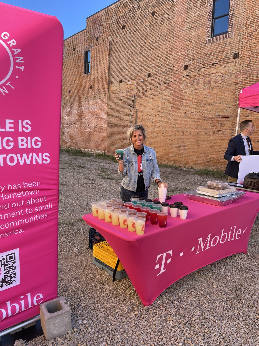 What a day! Mattoon, IL is a Hometown Grant Award Winner, and We had the opportunity to celebrate with them today. They will be putting a pocket park right in their downtown area. <a href="/pedrobyers1/">Pedro Byers</a> <a href="/tglover187/">Terrance Glover</a> <a href="/BellaNella1024/">PeteDoorBell</a> <a href="/ThomasWiczek/">Thomas Wiczek</a> <a href="/cunningham/">cunningham</a> <a href="/Cunningham_STL/">Chris Cunningham</a> <a href="/4everJod/">JoD Holli</a>