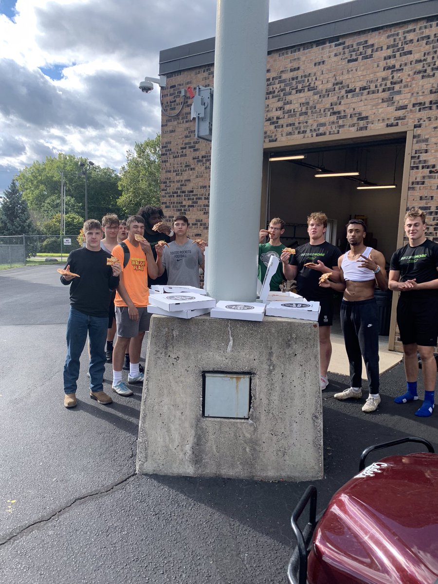 Mannigel10's tweet photo. Thanks to @SidelineSwami1 for the pizza and the honor of being the GameNight Team of the Week.  Well done, Cadets! https://t.co/pVHMciy4eg